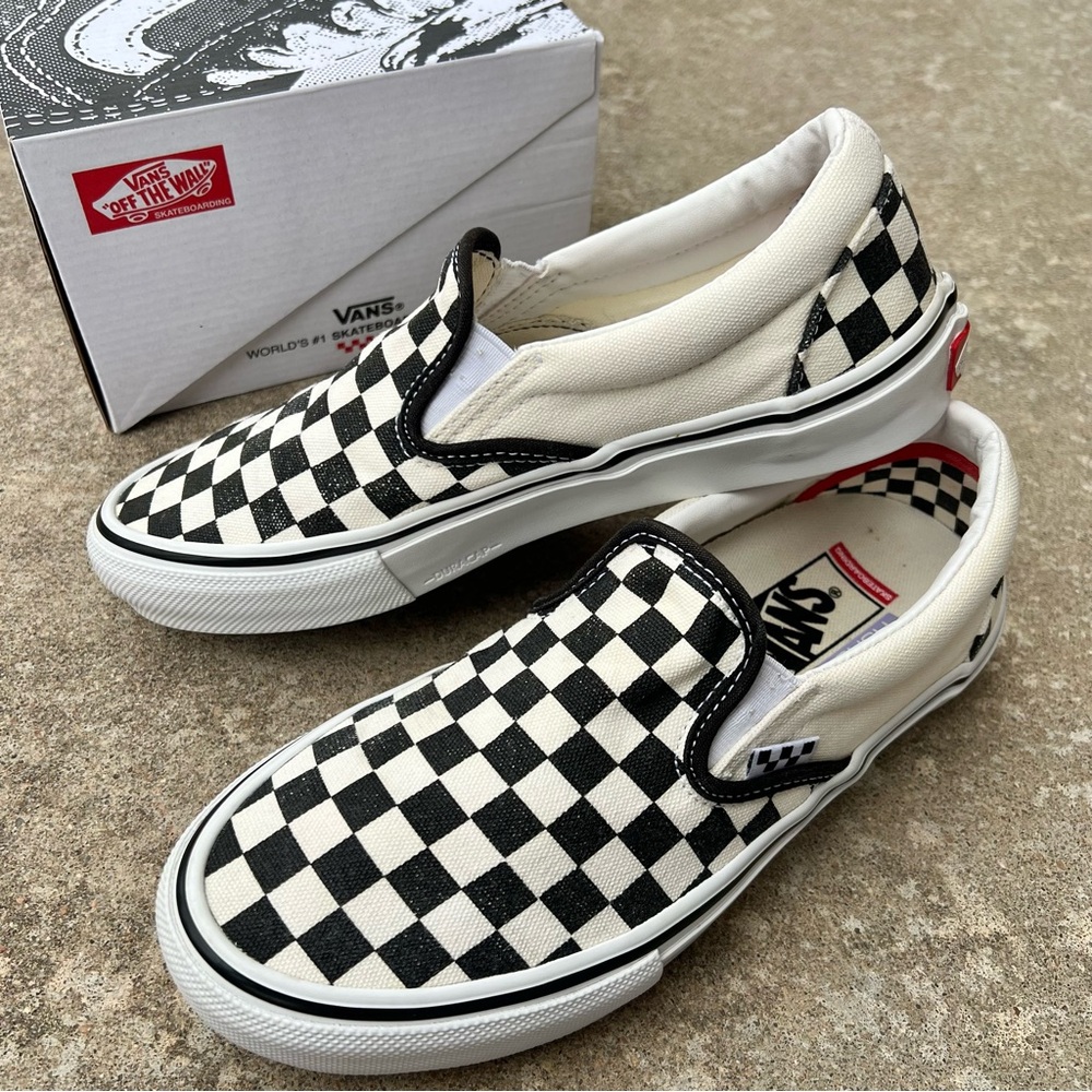 Classic Checkered Vans - Picture 5 of 10